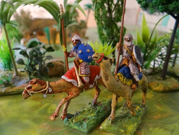 Cavaliers lourds arabes Gripping beast sur dromadaire sans marque !