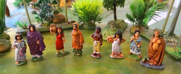 Finissons par un défilé d'élégantes même Méduse, pourquoi pas !