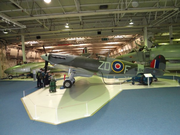 Le vrai, en fait il y en a au moins 4 ou 5 dans le musée.