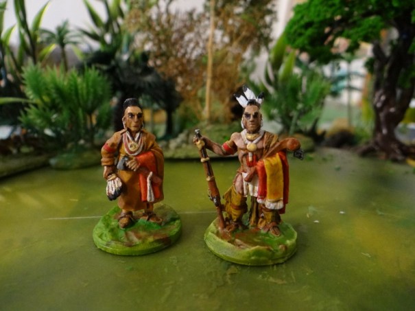 Les figurines warlords sont légèrement plus petites que les autres marques. 