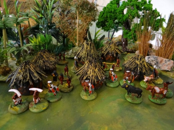 le village des "cannibales "! Huttes maison.