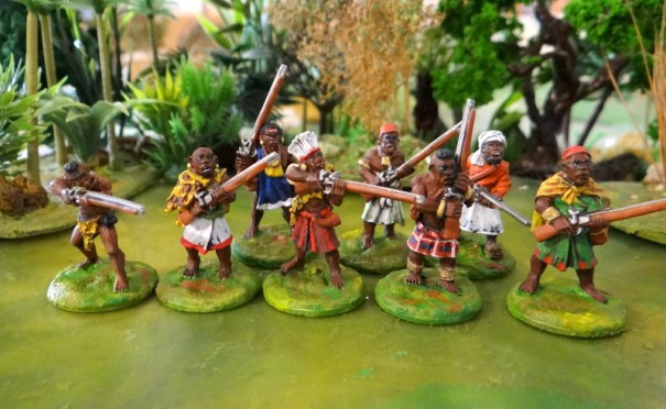 Ruga-Ruga étaient des bandits et des mercenaires, recrutés parmi les esclaves fugitifs, les ex soldats et membres de la tribu mécontents. Ils fumaient du chanvre, vêtus de parures en lambeaux et généralement agi dur. Ils ont souvent été recrutés par des chefs de guerre africains comme Mirambo ou Msiri pour lutter contre le fusil armé Arabes. Pour faire une armée Ruga-Ruga mélanger les modèles dans ces packs avec des ascaris, mousquet hommes armés et lanciers tribaux