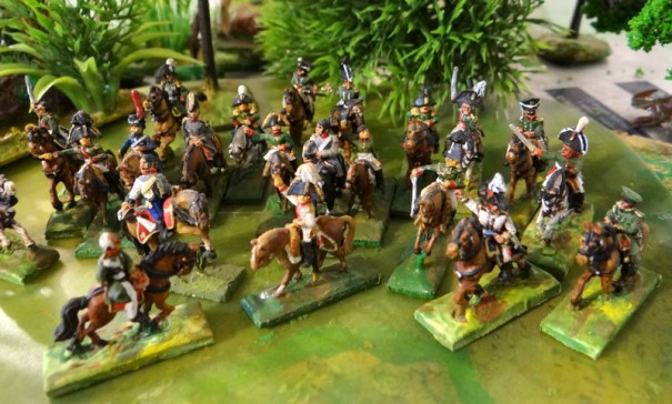 Un échantillon d'officiers russes en ma possession. On y retrouve des figurines Minifigs, des Olg Glory, des Naismiths, des AB. J'ai même 4 Atamans des cosaques (Platov) dont un en chemise ouverte (old glory)