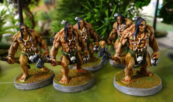 Les Pictes mâtinés d'indiens de l'âge de pierre. Je crois que la boite en contient 20 !